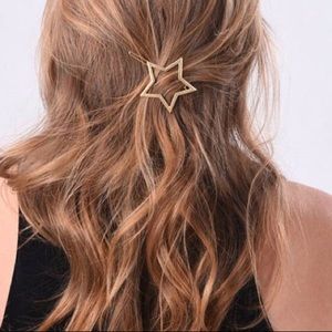 Inspired Closet Accessories - 3 FOR $25 • Delicate Gold Star Hair Barrette 🌟 Inspired Closet Accessories - 3 FOR $25 • Delicate Gold Star Hair Barrette 🌟